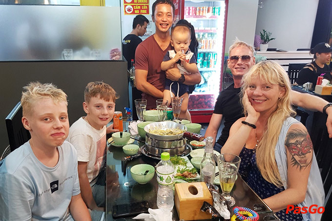 Nhà hàng Chả Cá Ngon Royal City 13